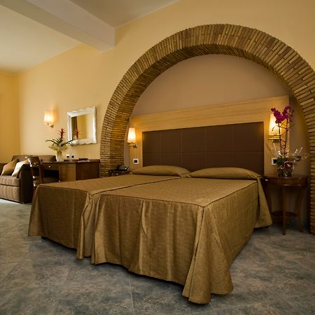 Hotel Villa Tirreno Tarquinia Εξωτερικό φωτογραφία