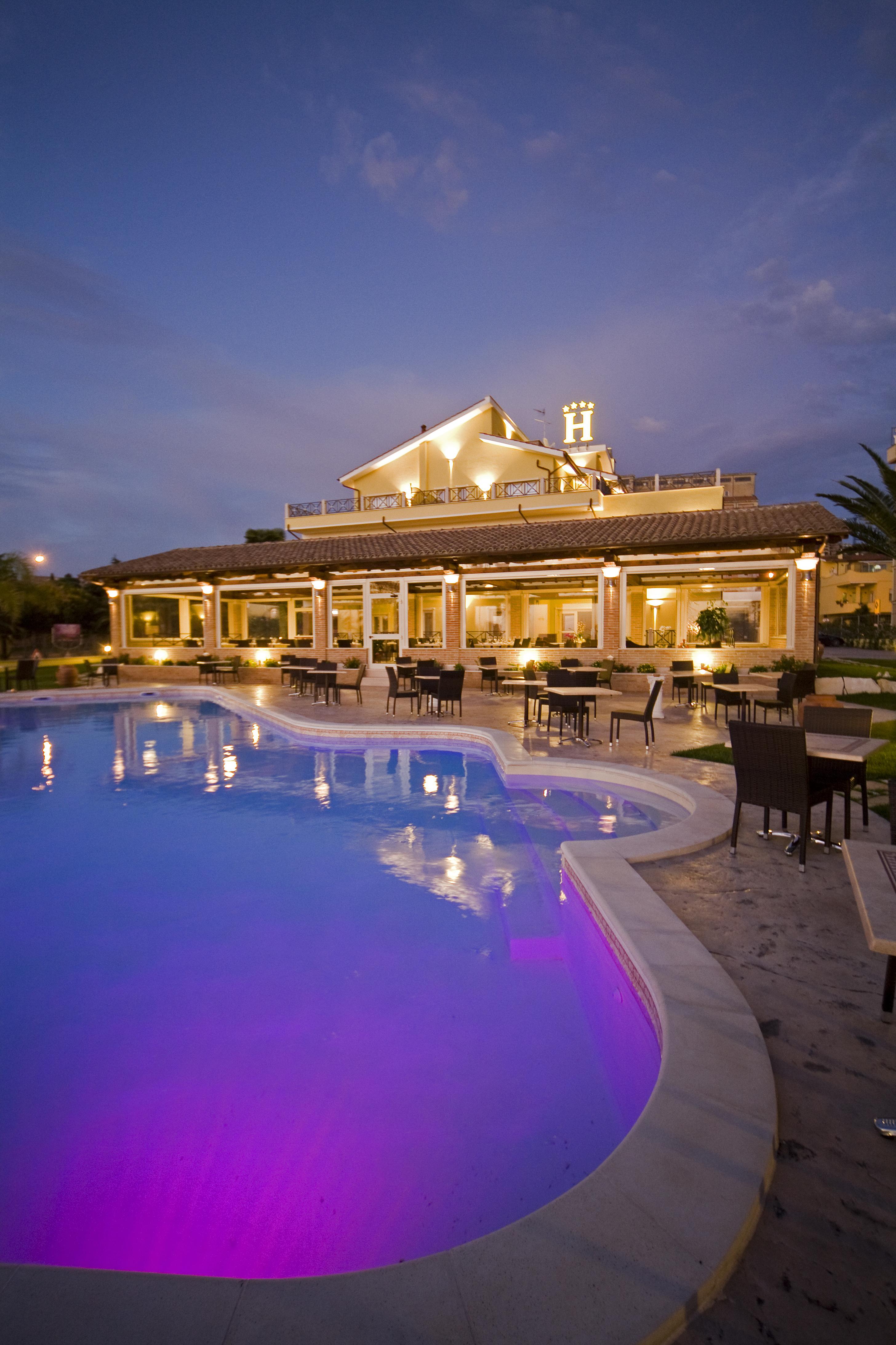 Hotel Villa Tirreno Tarquinia Εξωτερικό φωτογραφία
