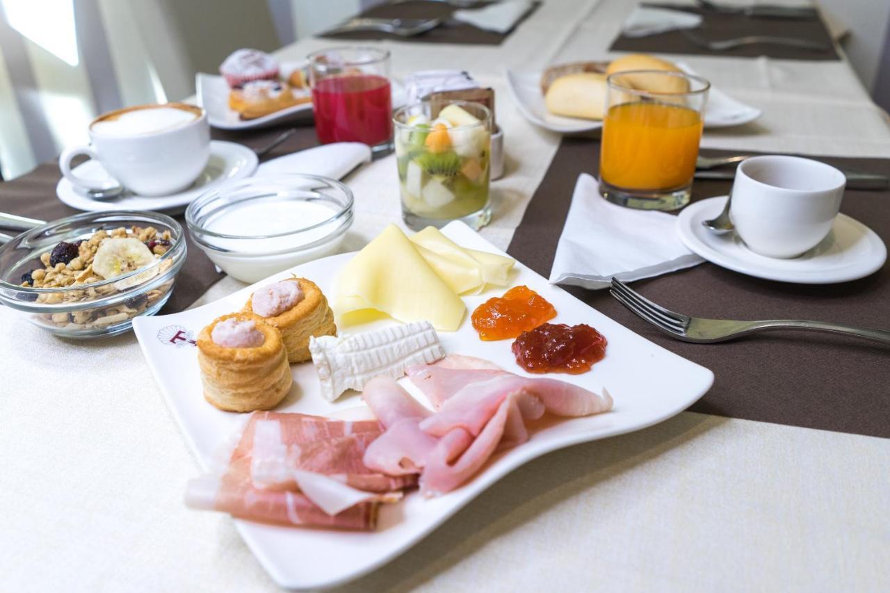Hotel Villa Tirreno Tarquinia Εξωτερικό φωτογραφία